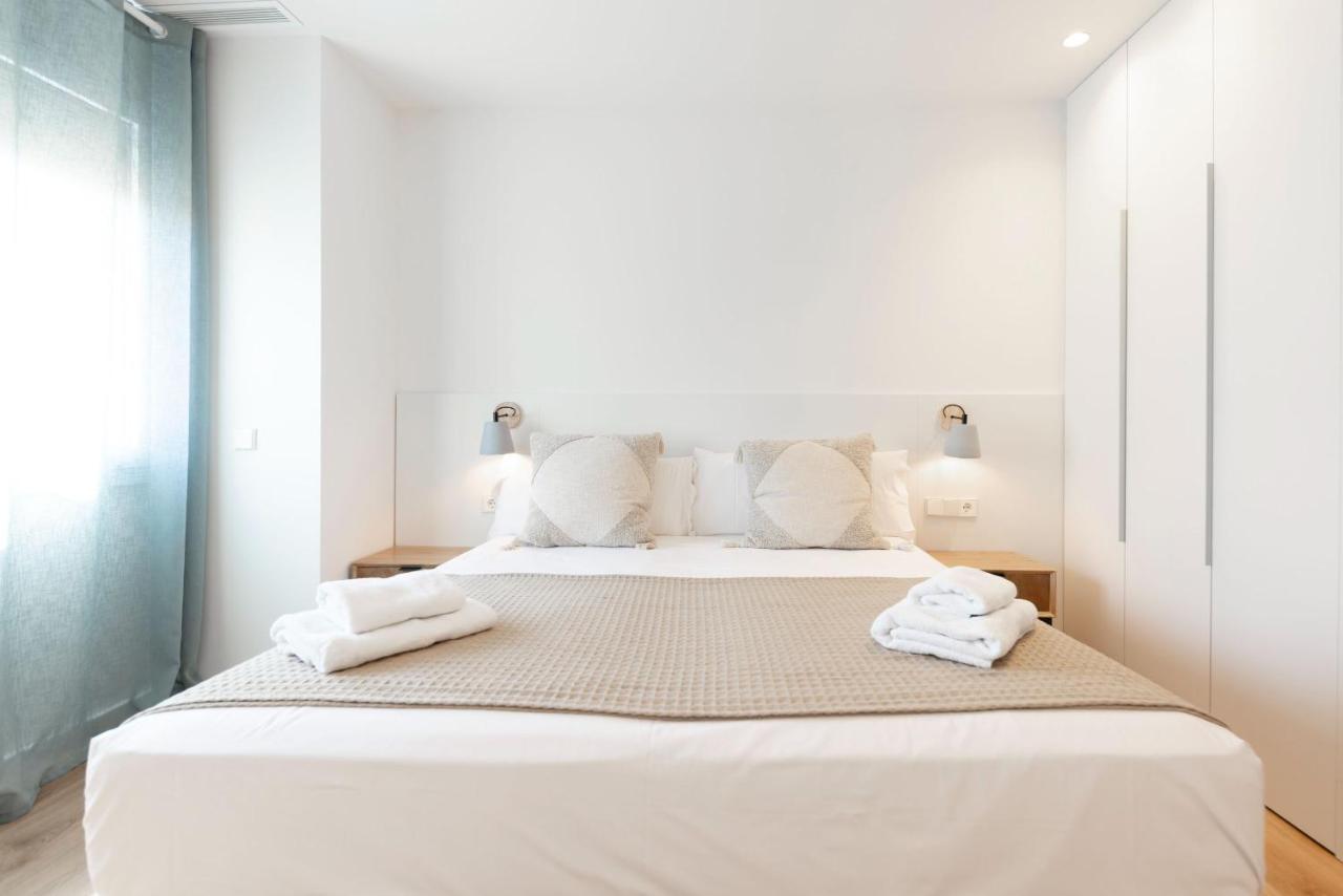 Bravissimo Falco, 3 Bedrooms And Balcony 지로나 외부 사진