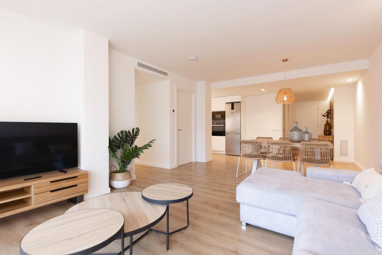 Bravissimo Falco, 3 Bedrooms And Balcony 지로나 외부 사진