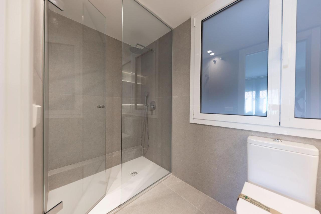 Bravissimo Falco, 3 Bedrooms And Balcony 지로나 외부 사진